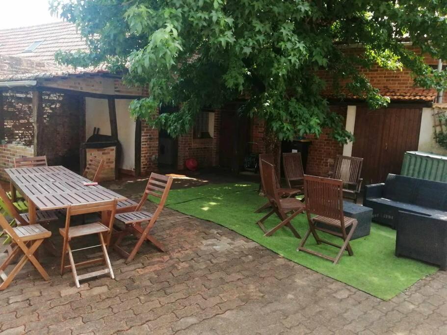 Grande Maison De Vacances Yvoy-le-Marron Экстерьер фото